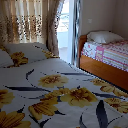 Paulino's Apartament Lukovë