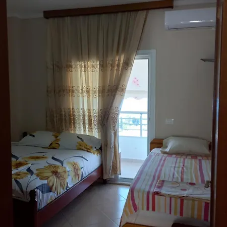 Paulino's Apartament Lukovë